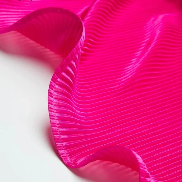 Vibrant Pink Halter Dress - Picture 6 of 7